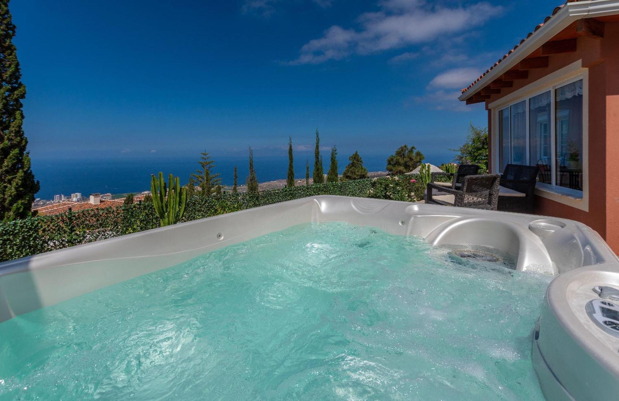 Villa Hibisco, Jacuzzi Y Vistas Al Atlantico Costa Adeje  Buitenkant foto
